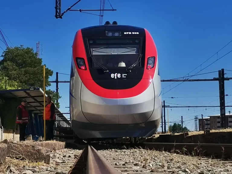 Fue inaugurado el tren más rápido de Sudamérica entre Santiago y Curicó