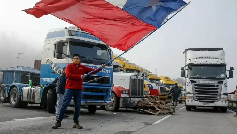 Camioneros en «estado de alerta y no descartan movilizaciones»  exigen al Gobierno dar solución a la delincuencia que afecta al país