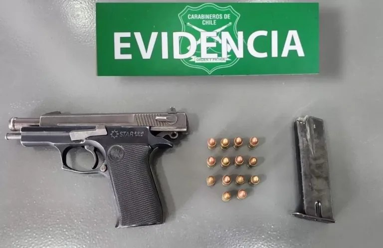 Carabineros detiene a sujeto que manipulaba arma de fuego en plena vía pública de Longaví