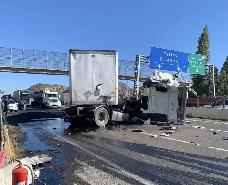 Grave accidente frente a Pelequén deja una persona fallecida y alta congestión en ruta 5 al norte