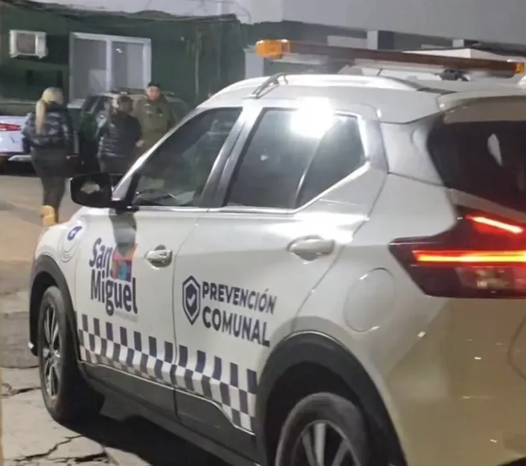 Asaltantes roban vehículo con lactante en el interior, el cual fue abandonado en otra comuna.