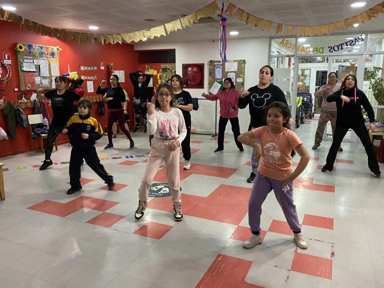 Talleres de Zumba siguen siendo un éxito en la ciudad de Curicó