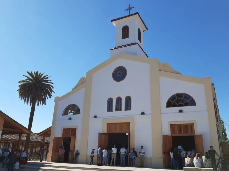 Sagrada Familia se prepara para este domingo la tradicional Procesión de la Virgen del Carmen