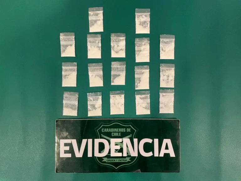 Carabineros de Colbún detiene a sujeto por microtráfico de drogas