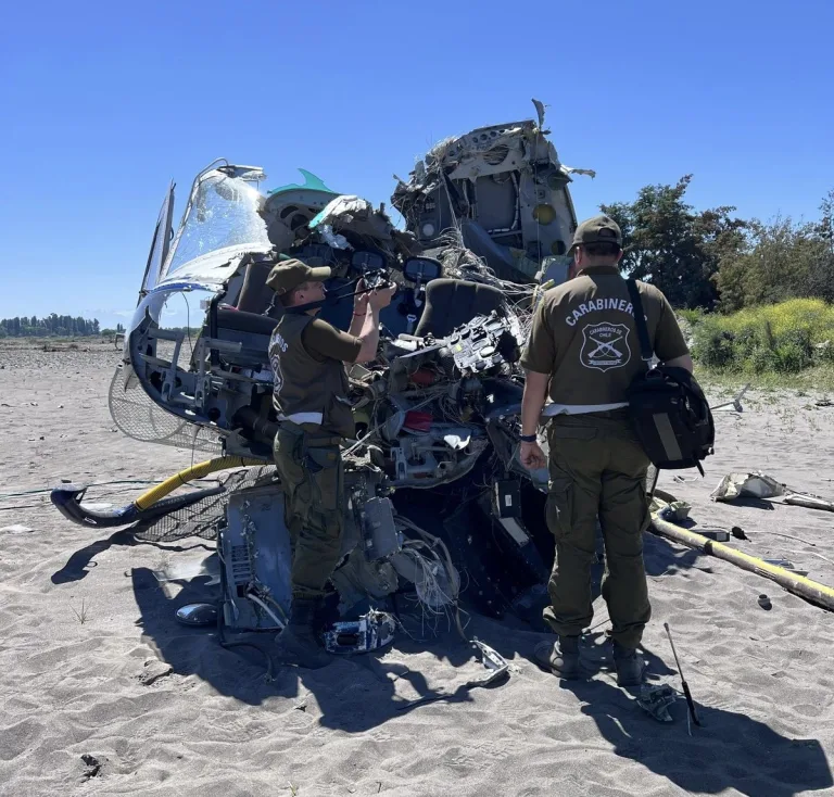 Labocar Talca colabora en investigación pericial de accidente aéreo en Sagrada Familia