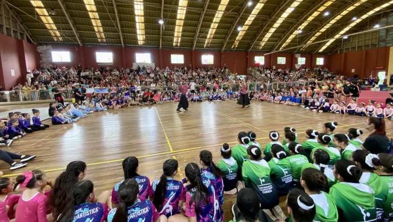 Torneo internacional de gimnasia artística en Curicó