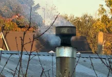 Curicó y Romeral cierran periodo de Gestión de Episodios Críticos con disminución de jornadas de alta contaminación contaminacion-ambiental-chimenea