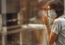 Estudio evidencia fuerte impacto del Covid-19 en la salud mental y condiciones laborales en Chile pasciente-covid-(recreacion) referencial