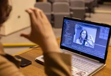 Estudiantes desarrollan innovador traductor de lengua de señas con Inteligencia Artificial