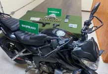 Carabineros detiene a sujeto con motocicleta robada, arma artesanal y droga en Rancagua IMG_9982