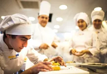 Estudiantes compiten en Juna-Chef