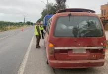 Operativo a furgones agrícolas en Sagrada Familia deja un detenido por infracción en transporte de personas Operativo a furgones agrícolas deja un detenido por infracción en transporte de personas