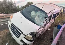 Accidente de tránsito en Ruta 5 Sur deja dos personas graves en Parral Accidente de tránsito en Ruta 5 Sur deja dos personas graves en Parral
