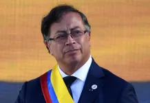 Gobierno enviará nota de protesta por declaraciones del presidente de Colombia tras elección de José Antonio Kast Gustavo-Petro