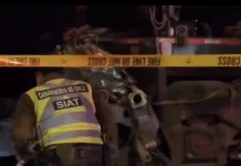 Adulto mayor fallece tras grave accidente entre automóvil y motocicleta en la Ruta 5 Sur en Linares Screenshot