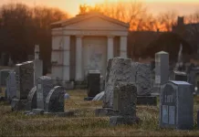 Detienen en Pensilvania a hombre acusado de profanar cementerio y sustraer más de 100 restos humanos Cementerio Mount Moriah