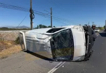 Volcamiento de vehículo en Ruta 5 Sur cerca del puente Lontué provocó alta congestión vehicular (Video) IMG_2639