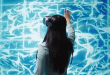mujer-tecnologia