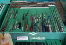 Operativo nacional en cárceles deja incautación de armas, celulares y licor artesanal en Talca Operativo nacional en cárceles deja incautación de armas, celulares y licor artesanal en Talca-0