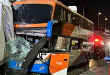 Colisión entre bus interprovincial y camión deja seis lesionados en la Ruta 5 Sur en Talca a128e259-a026-49da-bb58-89ea202796fb