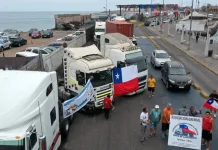 Camioneros descartan movilizaciones tras reunión con el Gobierno por alza de combustibles IMG_7862