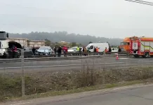 Colisión múltiple involucra camiones y vehículos menores en Ruta 5 Sur a la altura de Curicó accidente-transito-km190-ruta-5sur-lunes-6-abril