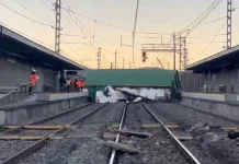 Descarrilamiento de tren de carga genera interrupciones ferroviarias y problemas de tránsito en Chiguayante 695101452_2011890313036399_4643405278931530714_n
