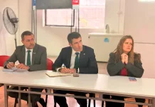 Diputado Benjamín Moreno se reúne con vecinos de Camarico por denuncias de malos olores Diputado Benjamín Moreno se reúne con vecinos de Camarico por denuncias de malos olores