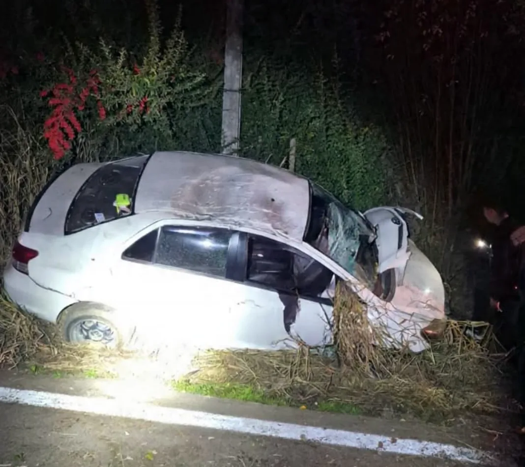 Investigan accidente registrado durante la noche en sector rural de Romeral