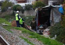 Alcalde De Curico Exige Mayor Rapidez Para Intervenir Franjas Ferroviarias Ocupadas Ilegalmente