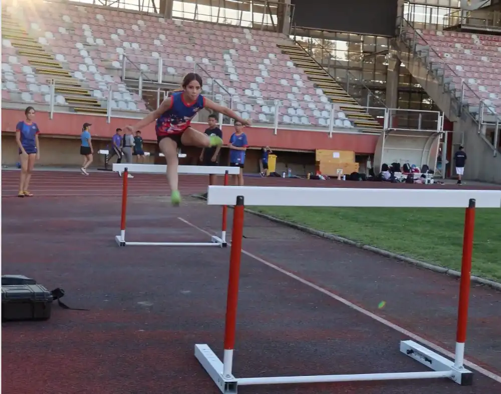 Atletismo Y Skatecross Reciben Impulso Economico Para Representar A Curico Dentro Y Fuera De La Region