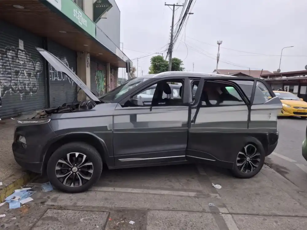 Carabineros Recupera Vehiculo Robado En Santiago Y Detiene A Dos Personas En Talca