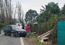 Choque contra poste dejó sin energía a vecinos de Zapallar y Villa Julián Lozano en Curicó Choque Contra Poste Dejo Sin Energia A Vecinos De Zapallar Y Villa Julian Lozano En Curico