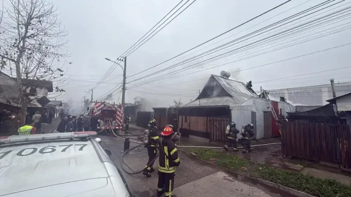 Detienen A Persona Por Presunta Participacion En Incendio Que Destruyo Una Vivienda En Curico 1
