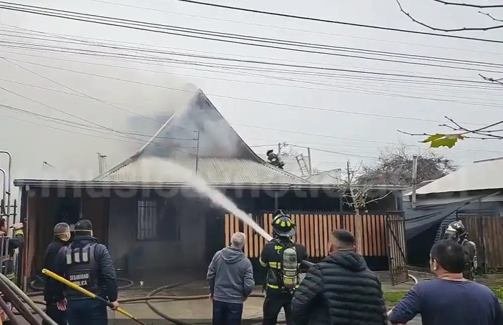 Detienen A Persona Por Presunta Participacion En Incendio Que Destruyo Una Vivienda En Curico