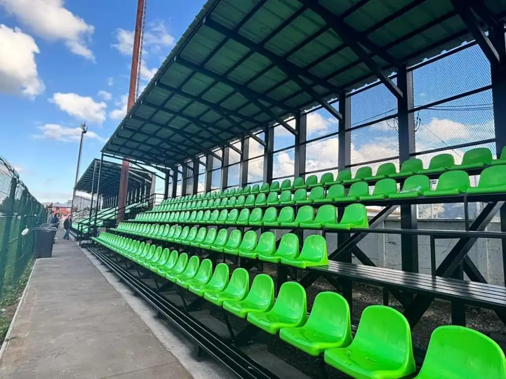 Estadio Municipal De Sagrada Familia Suma 430 Butacas Y Modernas Graderias Techadas Tras Inversion De 106 Millones