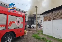 Incendio afectó bodega y estructura habitada por una familia en Curicó Incendio Afecto Bodega Y Estructura Habitada Por Una Familia En Curico