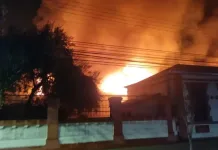 Incendio Destruye Historico Edificio De La Ex Escuela N3 De San Javier Y Provoca Millonarias Perdidas Patrimoniales