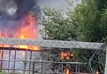 Incendio destruyó bodega de leña en el sector Quilvo Alto de Romeral Incendio Destruyo Bodega De Lena En El Sector Quilvo Alto De Romeral