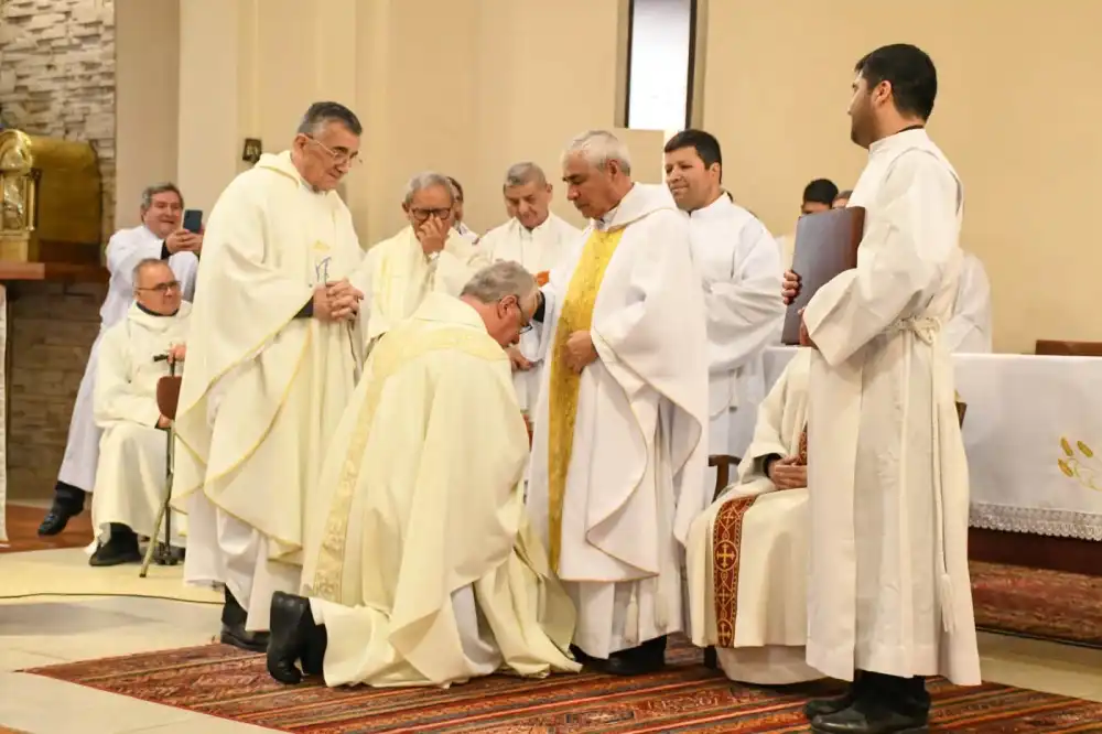 Molinense Hugo Carrasco Fue Ordenado Sacerdote En Emotiva Ceremonia Realizada En La Parroquia Nuestra Senora Del Transito 2