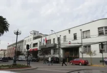 Municipalidad de Curicó instruye investigación interna tras incidente durante fiscalización de comercio ambulante Municipalidad De Curico Instruye Investigacion Interna Tras Incidente Durante Fiscalizacion De Comercio Ambulante