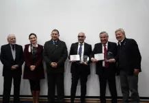 Municipalidad De Curico Reconoce El Aporte Del Comercio Local En Celebracion Del Dia Nacional Del Comercio