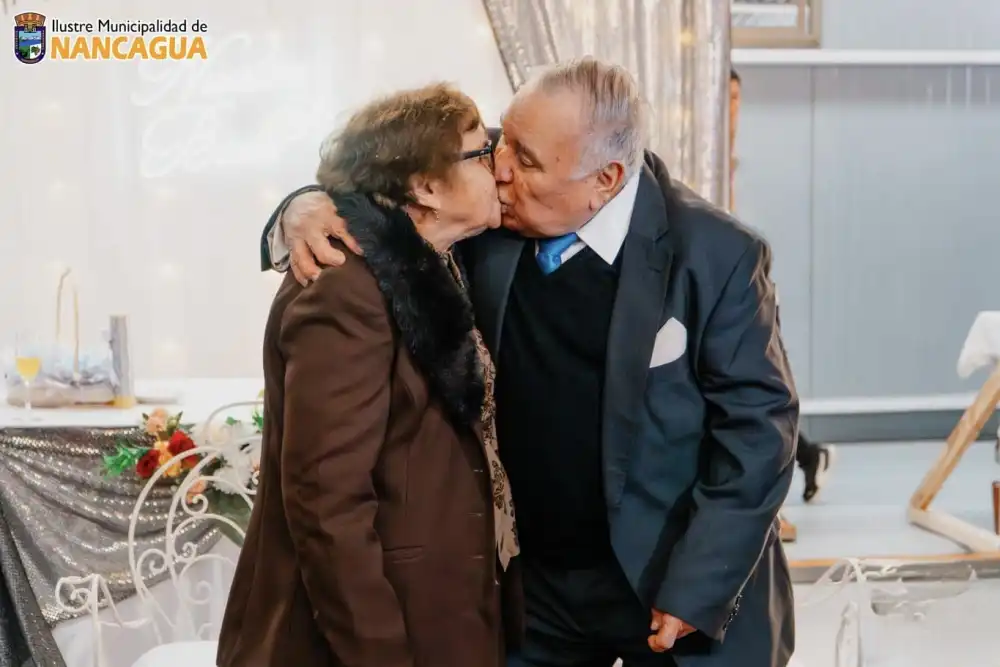 Pareja De Nancagua Celebro 70 Anos De Matrimonio Y Sera Recibida Por El Presidente De La Republica