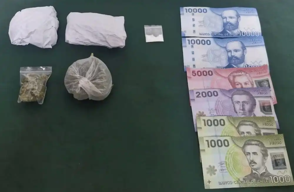 Pareja Es Detenida Por Microtrafico De Drogas Durante Ronda Preventiva En Pichilemu