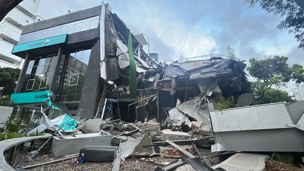 Potente Terremotos De Magnitud 72 Y 75 Sacuden Venezuela Y Provocan Graves Danos En Caracas