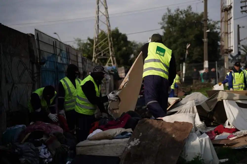 Vecinos Valoran Desalojo De Rucos En Sector Surponiente De Curico 1