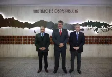 Alcalde De Romeral Gestiona Ante El Mop El Avance De Proyectos Estrategicos Para Fortalecer La Conectividad Y El Desarrollo Comunal
