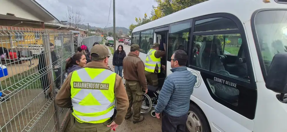 Carabineros Refuerza Patrullajes Y Apoyo A La Comunidad De Licanten Tras Evacuacion Preventiva Por Sistema Fronta
