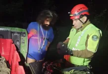 Carabineros Rescata A Siete Personas Que Quedaron Aisladas Tras Crecida De Estero En El Sector El Radal 1