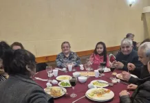Cena Solidaria Supera La Meta Y Reune Fondos Para Apoyar A Pacientes Con Cancer En Curico
